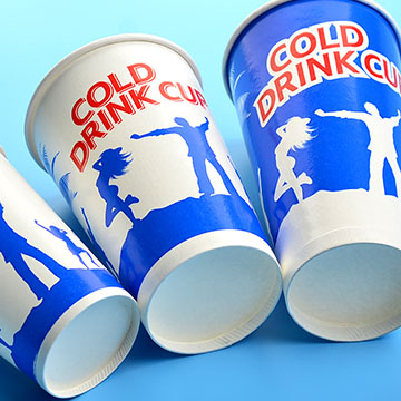 星辰纸杯可乐杯中图